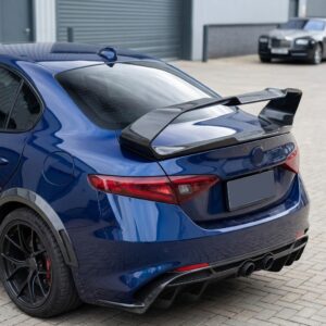 Aileron en carbone style GTA pour Alfa Romeo Giulia